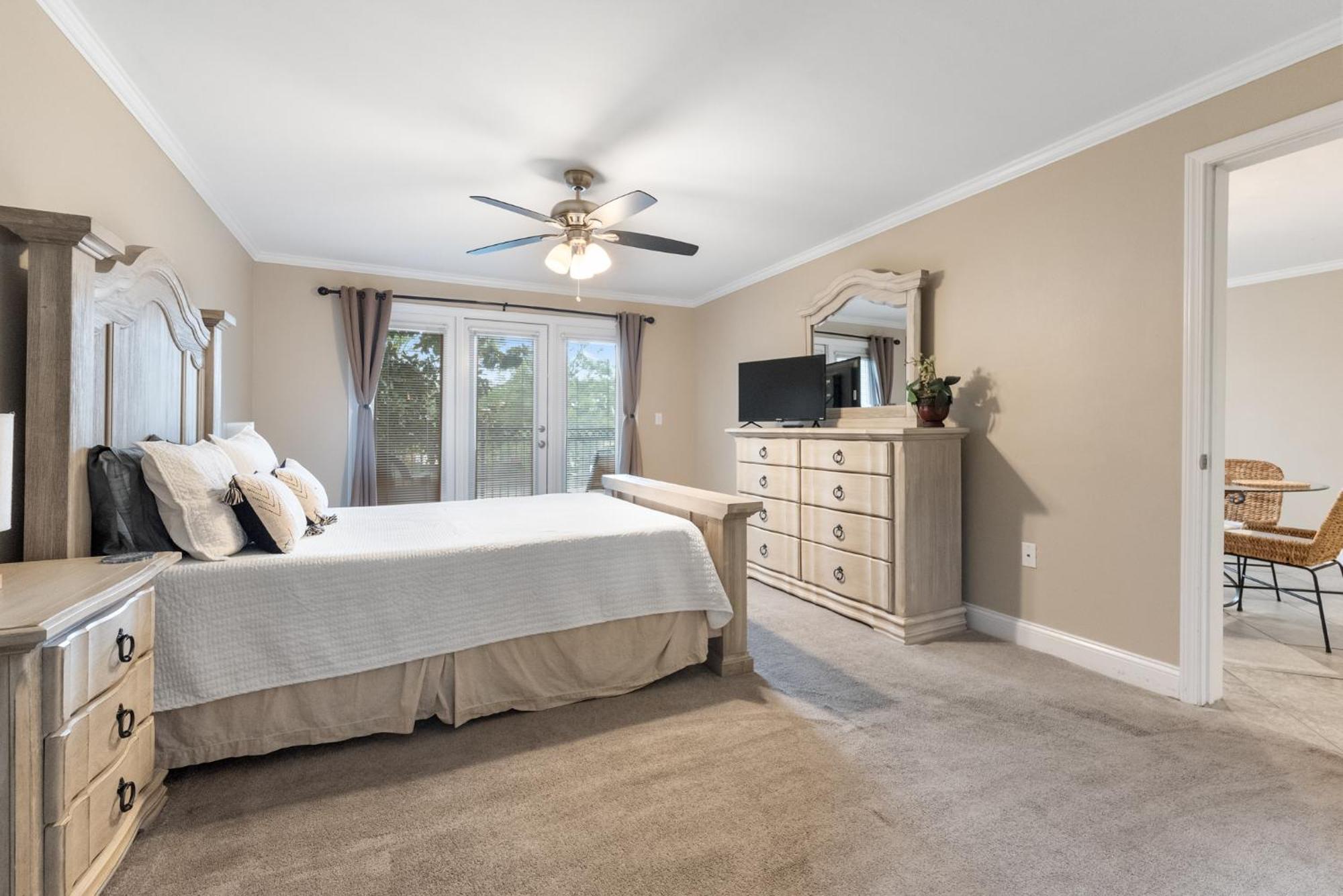 Fun 2 Bed/2 Bath Condo With Pool On Biloxi Beach Екстериор снимка