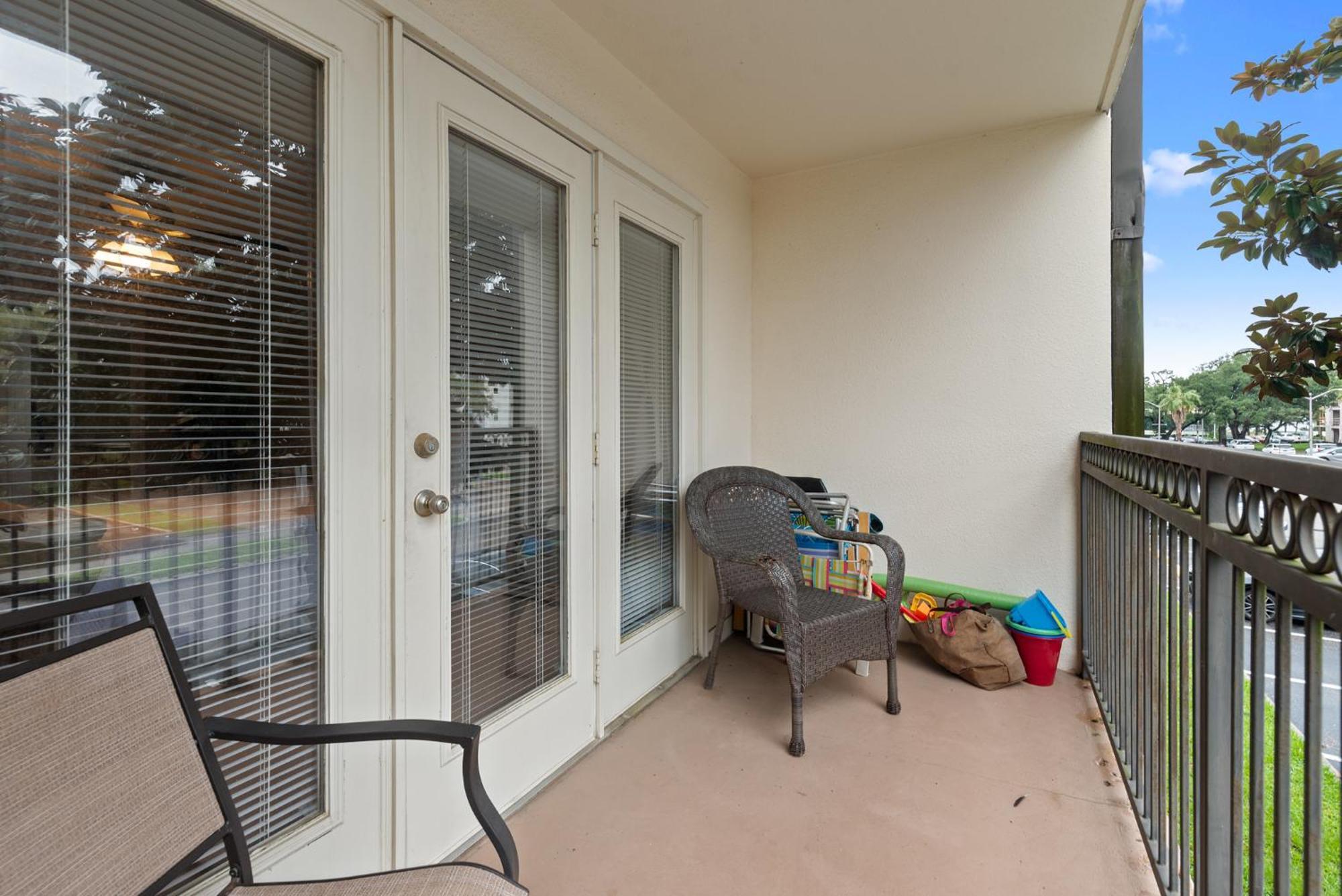 Fun 2 Bed/2 Bath Condo With Pool On Biloxi Beach Екстериор снимка