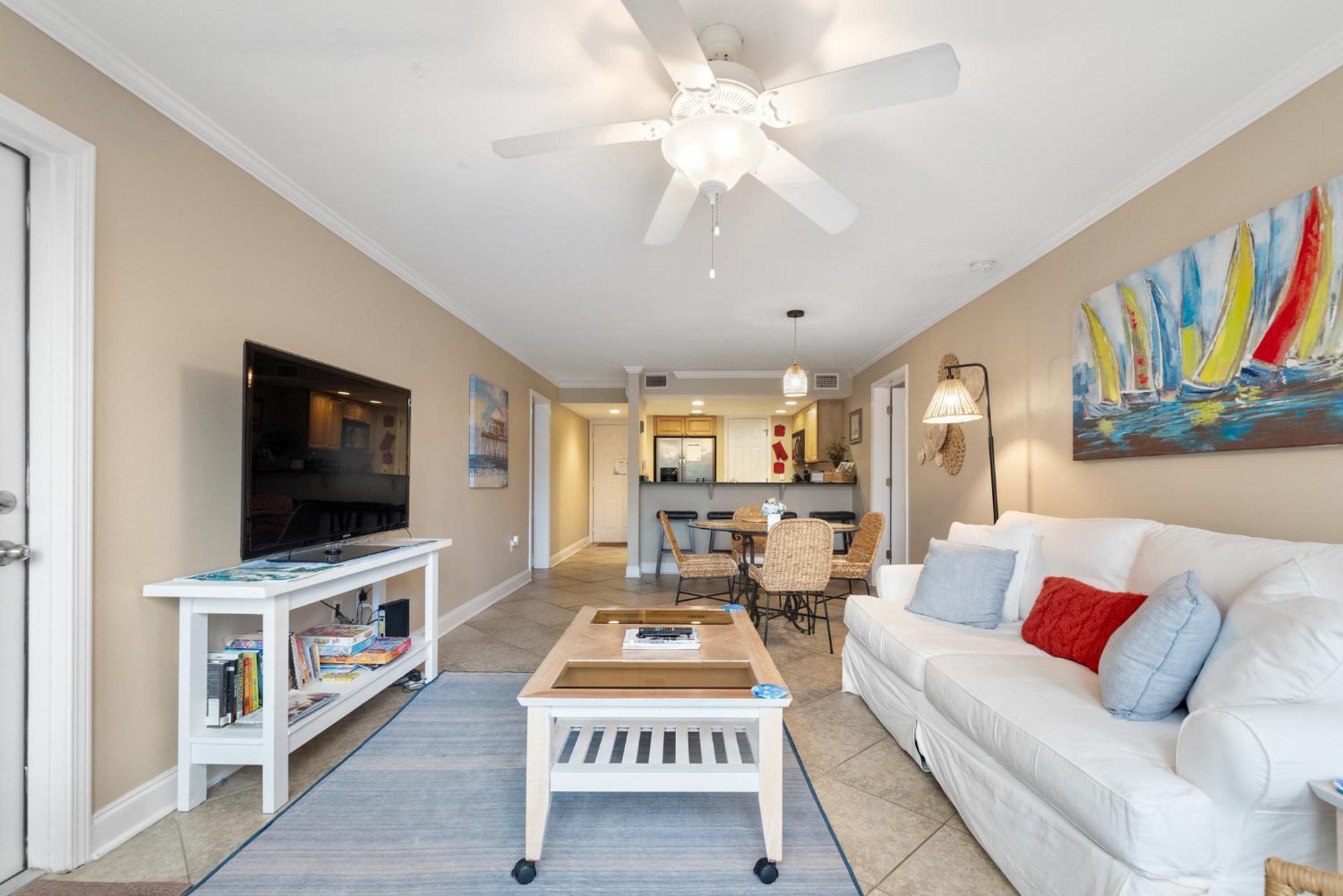 Fun 2 Bed/2 Bath Condo With Pool On Biloxi Beach Екстериор снимка